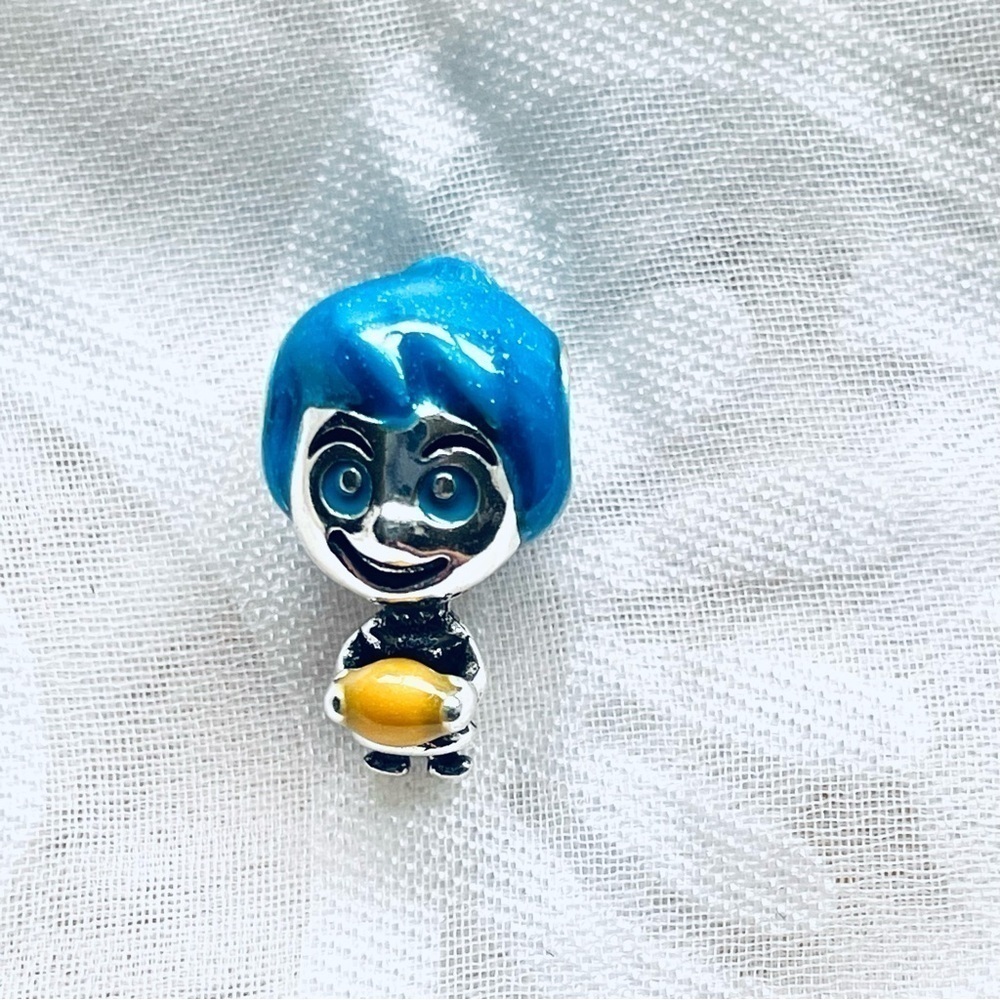 🌟 NWOT Joy Memory Orb Charm ✨ - Picture 9 of 9